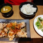 炉地BAR八兵衛 - 唐揚げ定食