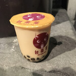 台楽茶 - ドリンク写真:形状が独特ですね。