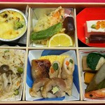 馳走屋 いではら - 会席風折箱弁当