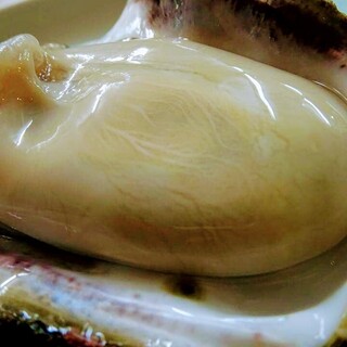 If you want to enjoy the delicious treasures of the Sea of Japan, it's definitely "Kaniyoshi" (Crab Yoshi).
