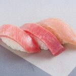 回し寿司 活 活美登利 - 料理写真: