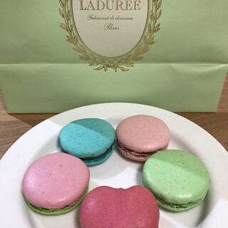 おすすめの美味しいマカロンをご紹介 食べログ おすすめの美味しいマカロンをご紹介 食べログ