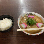 山為食堂 - チャーシュー麺、ライス♪