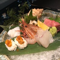 ダイナミックキッチン＆バー 響 カレッタ汐留店  - 刺身5種盛り
