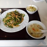 中華料理 京華茶楼 - 青椒肉絲