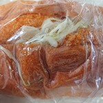 丸栄のパン - コロッケサンド¥95