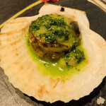 シェヌー - 「ベビー帆立のガーリックバター」には、きのこのみじん切りが入っています(@_@)