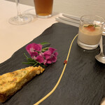 シェヌー - きのこ苦手の次女のアミューズは、「雲丹のムース」に変えてくれました(*^◯^*)