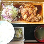 まるいち亭 - 「生姜焼き定食」③