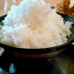 徳市 - 今日もライス盛り盛りです
