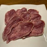 Taishuu Yakiniku Sakaba Kemusuke - 