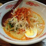 担々麺 やまべ堂 - 自分の赤には大量の一味