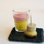 メゾン・バルサック - フォアグラのフィナンシェ　オレンジのグラニテとクランベリーのムース