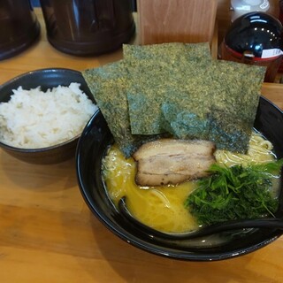 深夜営業 越谷市でおすすめのラーメンをご紹介 食べログ 深夜営業 越谷市でおすすめのラーメンをご紹介 食べログ