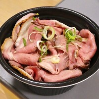 Let it Beef - ローストビーフ丼税込1000円