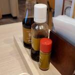 やよい軒 - 調味料