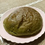 パンやきどころ RIKI - 抹茶クリームパン ¥190+税
