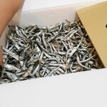 中華そば 麺や 六助 - お高い方の伊吹いりこは現在の相場ではキロ当たり確か１３５０円もすると言っていました。