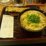 うどん 丸香 - かけうどん＋ちくわ天（５２０円）