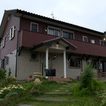 「Pinox」さんの外観です。長閑なロケーションに佇む素敵なレストラン。