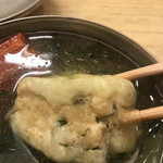 赤坂 菊乃井 - 昼懐石１２１００円。穴子豆腐と冬瓜の木の芽餡。焼き穴子、豆乳をにがりで固めたものです。頬張ると、穴子の香ばしさも感じられ、それでいて、出汁を邪魔しない技術に感服します（╹◡╹）（╹◡╹）