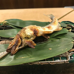 赤坂 菊乃井 - 昼懐石１２１００円。鮎塩焼き。琵琶湖産の小鮎を香ばしく仕上げたものです。小さくても、身の香り、肝の濃厚さはたっぷりで、とーっても美味しくいただきました（╹◡╹）（╹◡╹）