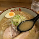 Ramen Himawari - 濃厚な白味噌スープ