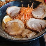 珍来 - 赤ネギ味噌チャーシュー麺