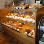 ブレッドルーム - 対面式