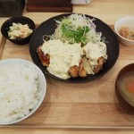 日鶏ひとり - チキン南蛮定食(税抜)870円 (2020.06.05)