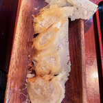 Ganso Gyouza Wagou Gyouza - 和合焼き餃子(4個) 290円(定食or麺類と一緒でのみ注文可)