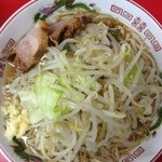 赤ひげラーメン - ラーメン固め野菜多めにんにく少し