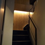 日本橋 天丼 金子半之助 - ２階への階段