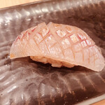 鮨 とかみ - 鱚の昆布締め