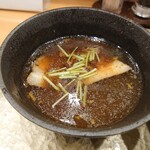 なにわ 麺次郎 - つけ汁