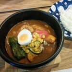8nosu - 薬膳チキンのスープカレー