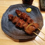 焼き鳥 ばかちん - 焼上がりが美しすぎるとりきも150円