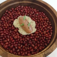 ad hoc  - シマエビのタルタル。色合いが可愛らしい。