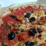 真鶴ピザ食堂 KENNY - 真鶴の干物のマリナーラ（うずわ）のup
