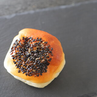 柳屋ベーカリー_1