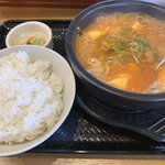 Karubi Don To Sundwu Bu Sem Monten Kan Don - ホルモン スン豆腐定食　￥770