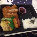 Maruna - 【テイクアウト】とんかつ弁当  ご飯は食べる前に減量