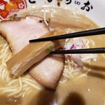 焼きあご煮干しらぁめん とびうお - 太いメンマ