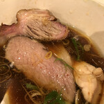 麺処 ほん田 - 数種のチャーシュー