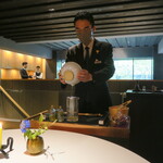 レフェルヴェソンス - 青島さんにカクテルを目の前で