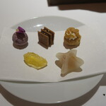 レフェルヴェソンス - バナナ　トンカ豆/棗椰子　ほおずき　薔薇/枇杷　白あん/ショコラ　生姜 　/八朔　琥珀糖