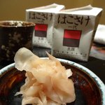 鮨おばな - 早くも「はこさけ」２本目突入