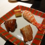 鮨おばな - 5皿目の4貫（穴子のタレ・塩、車海老、玉子焼き）