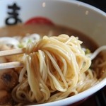 まるたか - 麺の様子（まるたかラーメン）