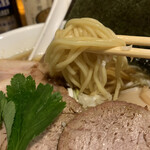 新橋 纏 - 細麺で食べやすい！